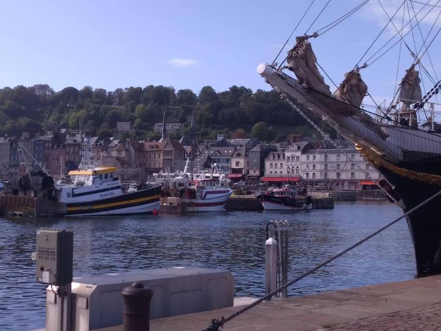 Cote Lavoir A Honfleur, Parking Prive, Ascenseur Екстер'єр фото